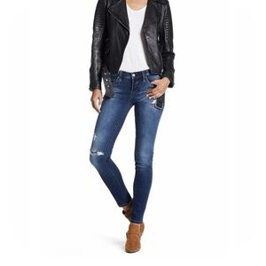 Blank NYC The Reade Classic Skinny Distressed Medium Wash Jeans Size 31